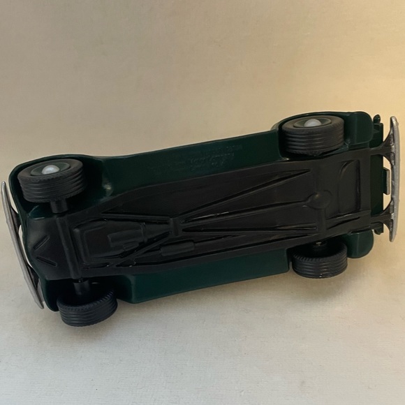 Ford Truck Hallmark Ornament - Picture 7 of 10